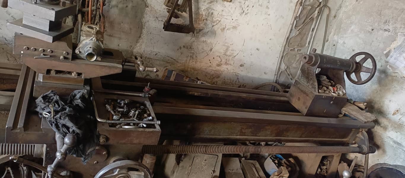 LEATH MACHINE 0