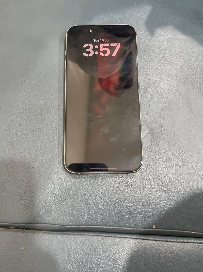 Apple iPhone 15 Pro Max 5
