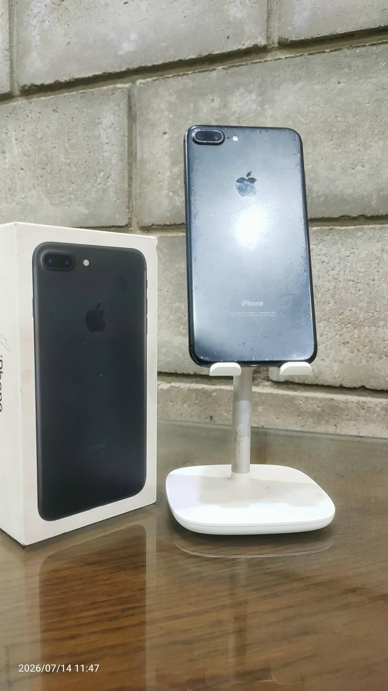 Apple iPhone 7 Plus 3