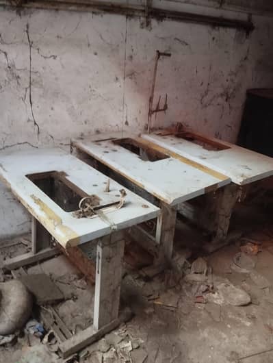 3 Pieces Juki Brand Sweing machine stand: whstapp 03274718238