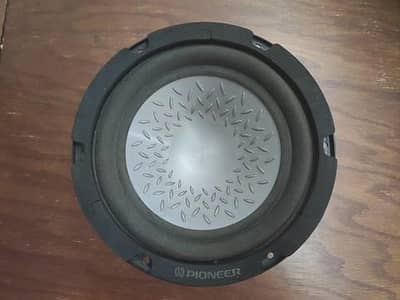 Pioneer subwoofer