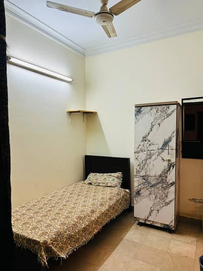 Furnish Servant room available for rent in F11 for single male