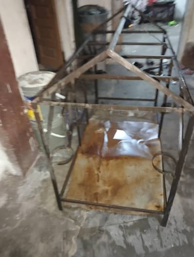 بڑا نیا آئرن برڈ کیج فریم برائے فروخت