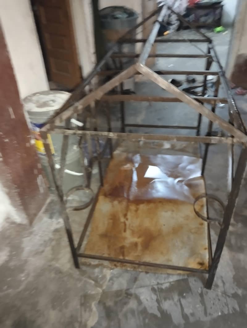 بڑا نیا آئرن برڈ کیج فریم برائے فروخت 0