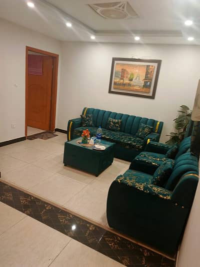 1bed fully luxury furnished appartment available for rent in bahria town phase 4 Civic centre we'll maintained building