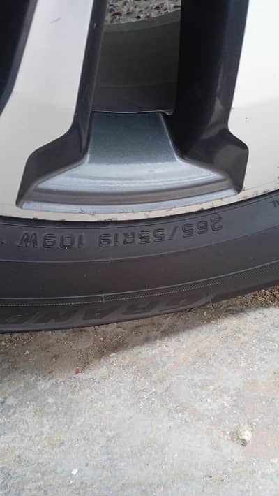 land cruiser tyre