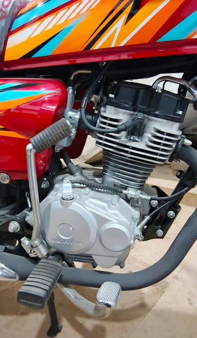 Honda CG 125 2026