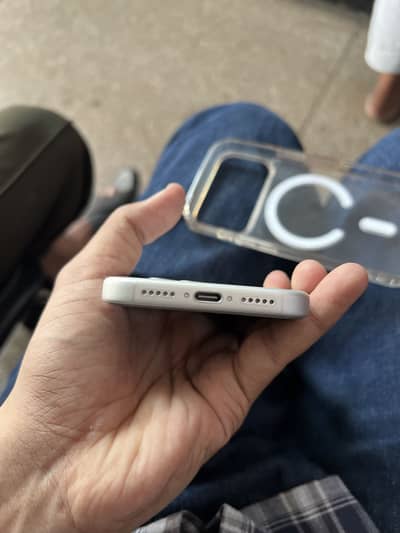 Apple iPhone 17 Pro jv