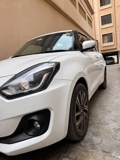 Suzuki Swift GLX full option 2022