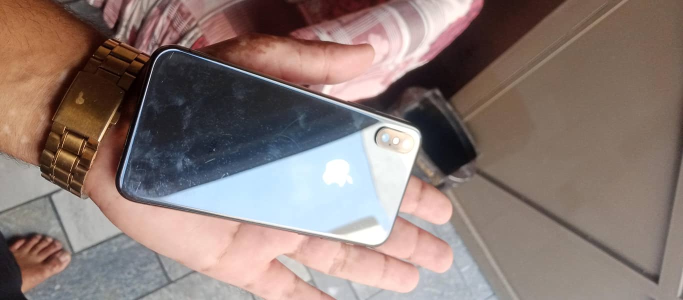 Apple iPhone X 2