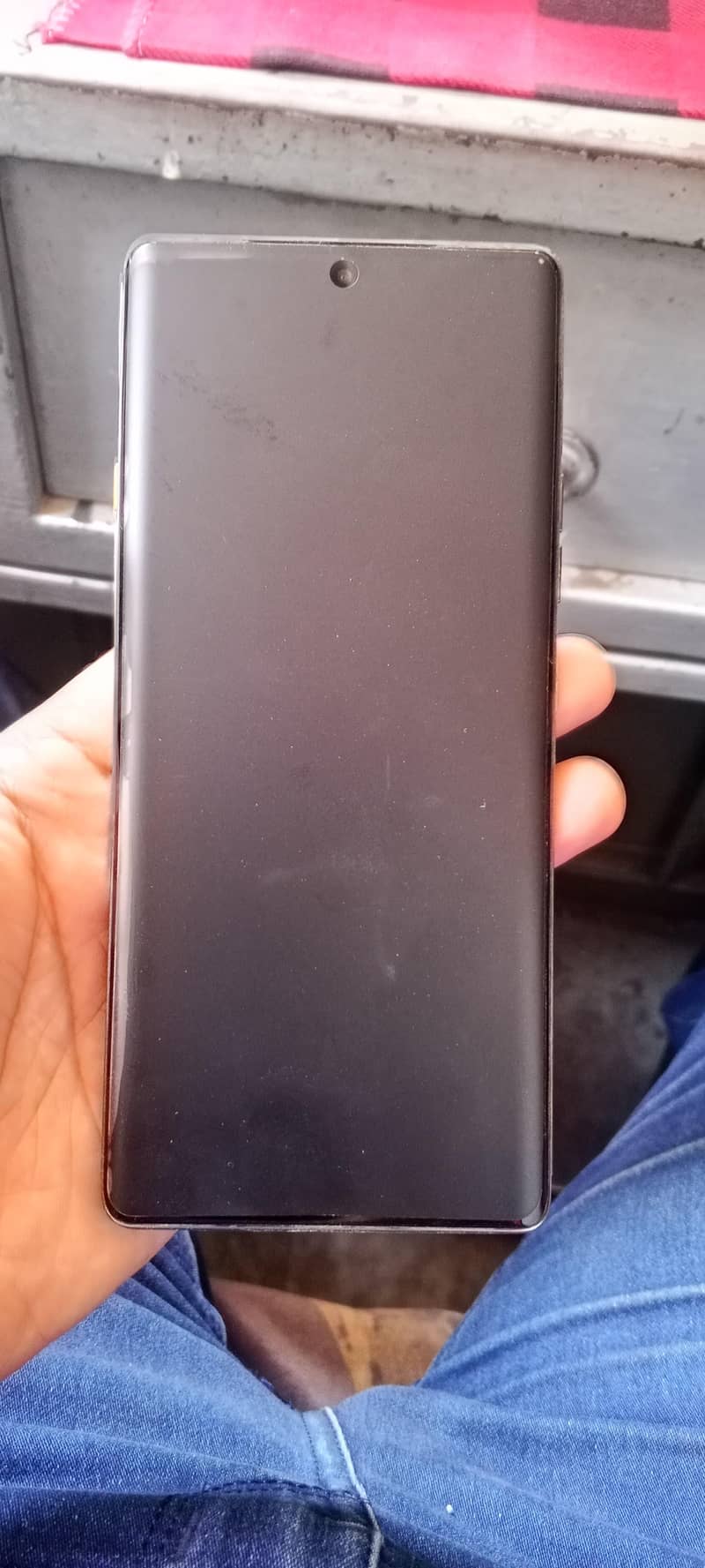 Tecno CAMON 40 Pro 1