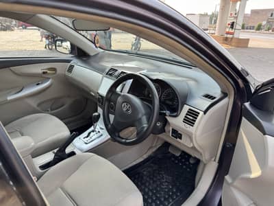 Toyota Corolla GLI 2012