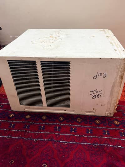 user window AC