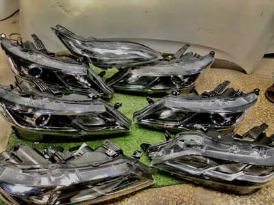 Nissan sarena headlights available