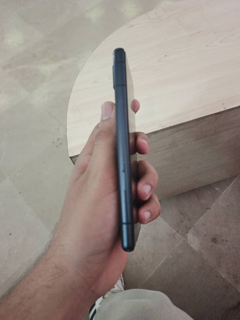 Google Pixel 7a 2