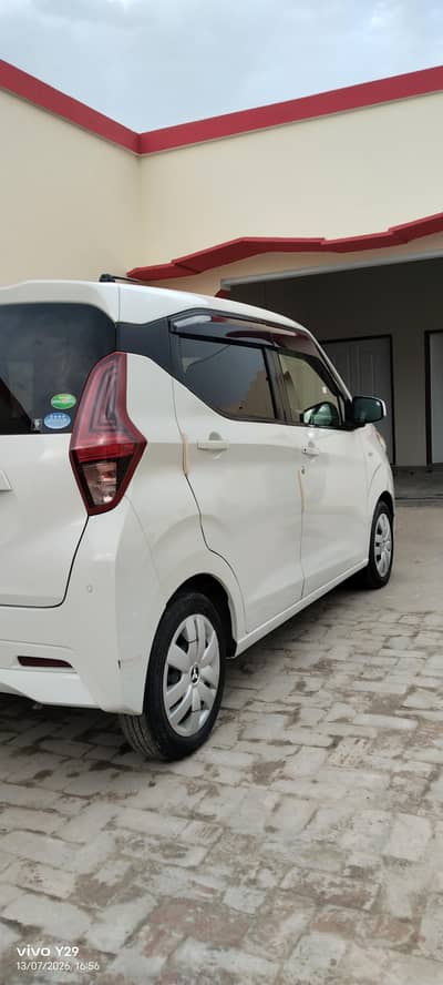 Mitsubishi Ek Wagon 2022