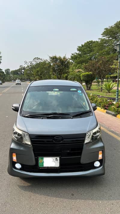 Daihatsu Move 2013