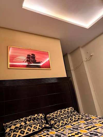Per day one bedroom available for rent in e11 Islamabad