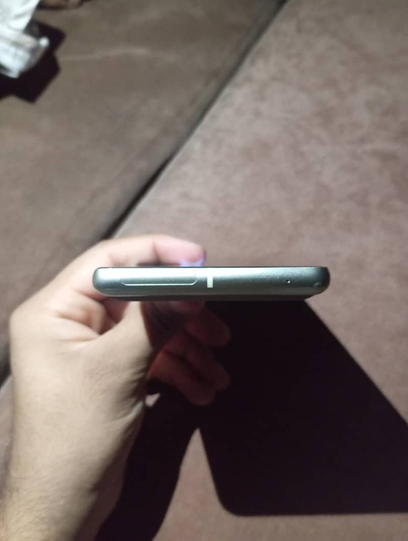Google Pixel 7 3
