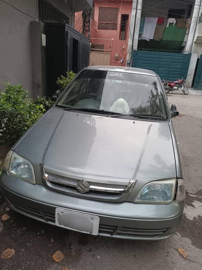 Suzuki Cultus VXR 2013. family used. no exchange