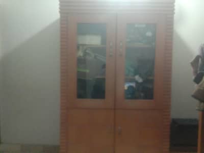 divider in good condition