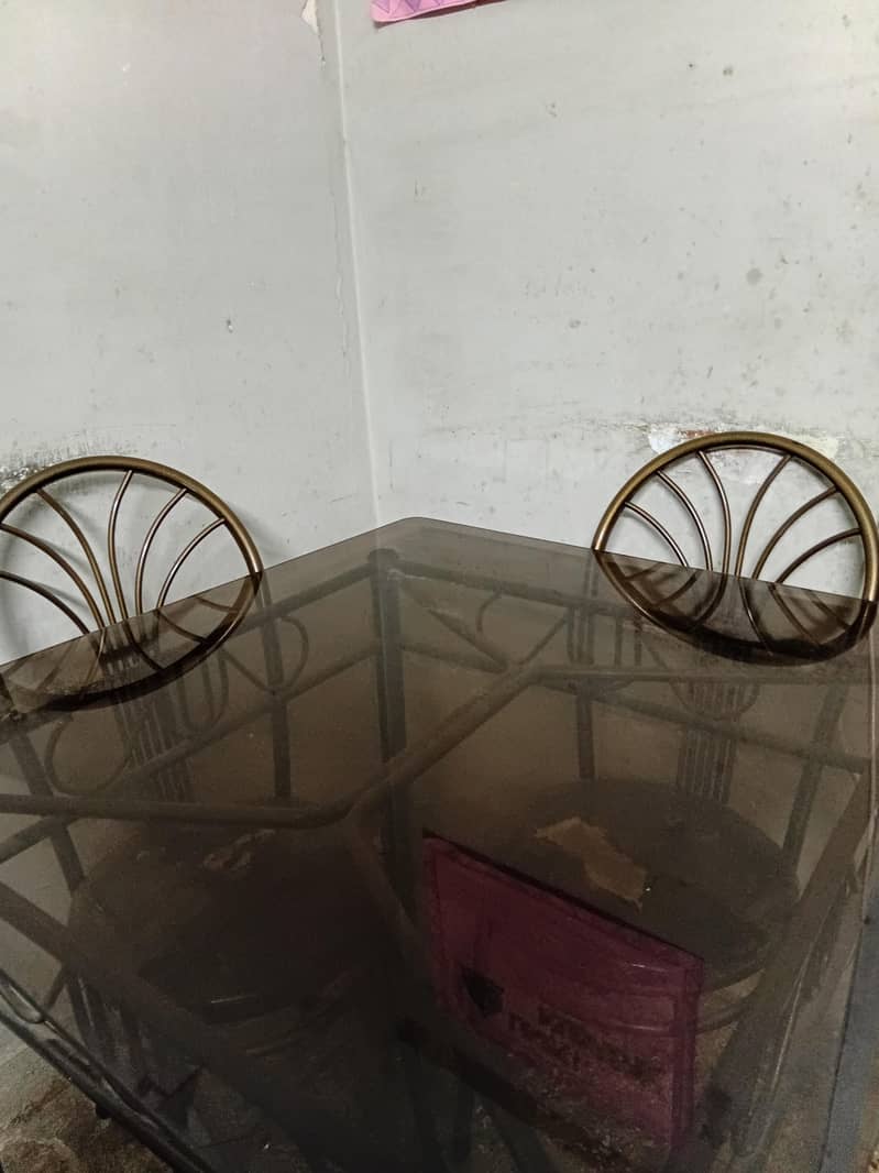 4 seater Dining Table 1