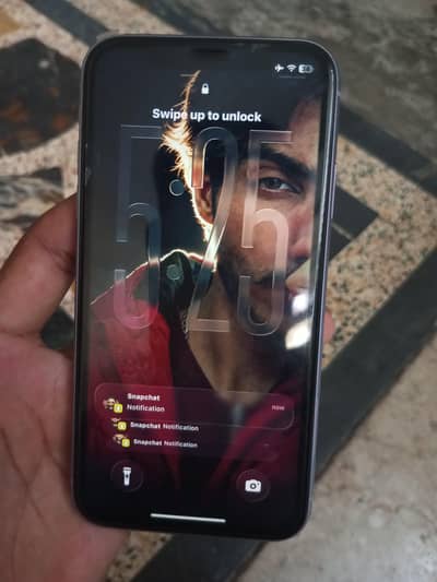 Apple iPhone 11 like brand new genuine phone