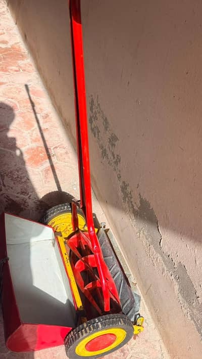 Grass Cutting Machine