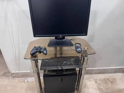 Complete Gaming PC setup for GTA 5 with glass table