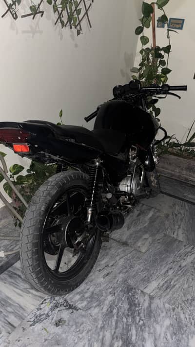 10/10 60km average per liter