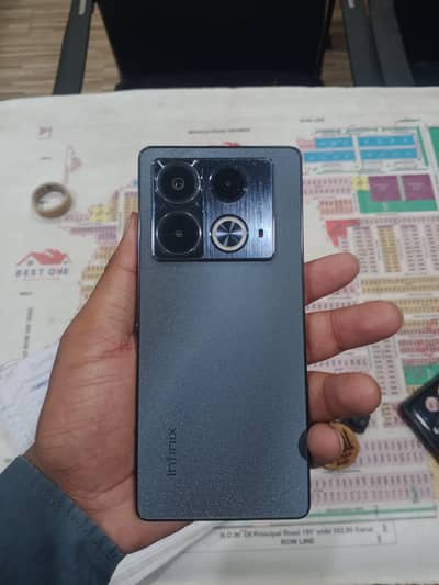 Infinix Note 40