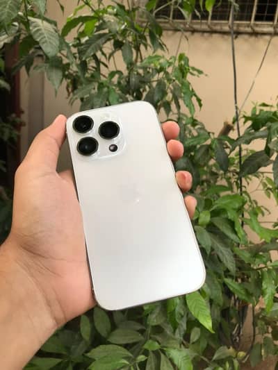 Apple iPhone 14 Pro factory unlock non active chance deal or exchange