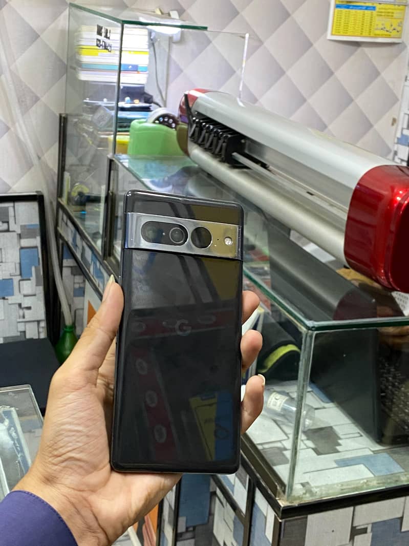 Google Pixel 7 Pro 2