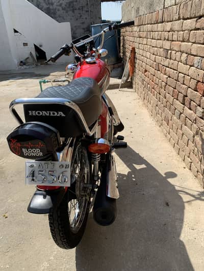 2.05 Lac Honda 125