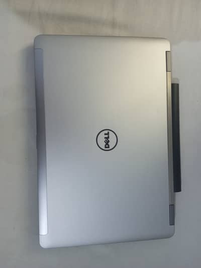 Dell E6540 i5 12GB RAM 120GB Kingston SSD 2GB AMD Graphics