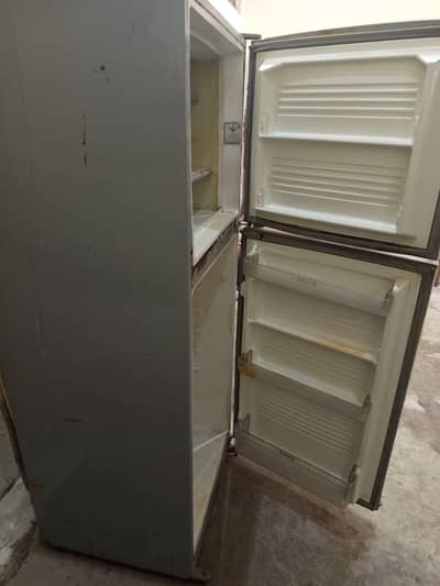 Fridge for Sale - Excellent Condition - family Used - Best Cooling