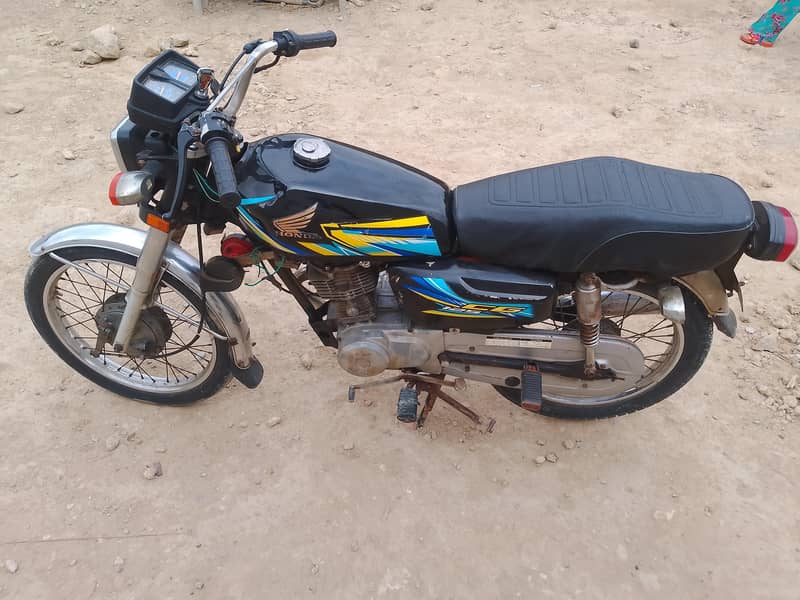 unique 125 0