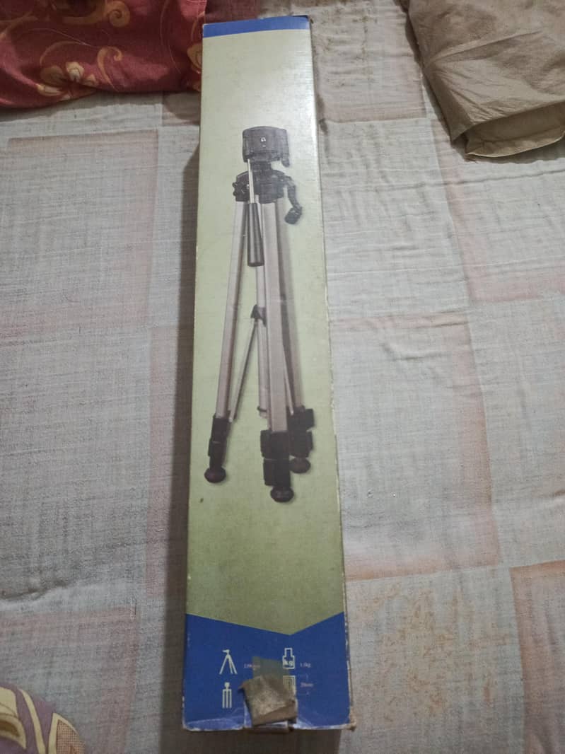 Camera Tripod Stand 2