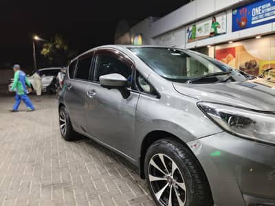 NISSAN note e power (reev technology best fuel average)