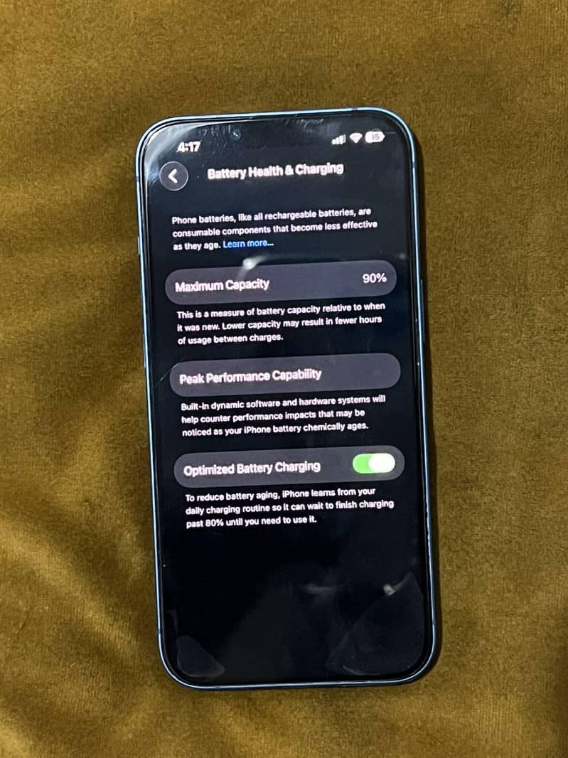 Apple iPhone 13 2