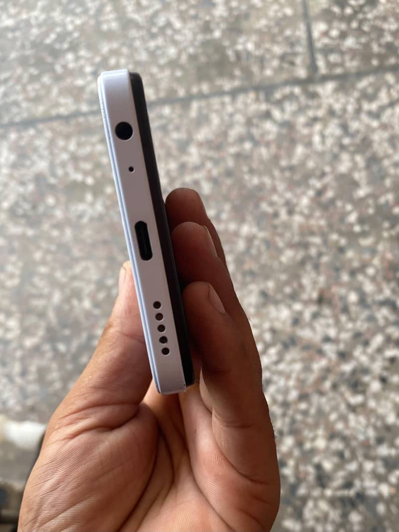 Itel A50C 4