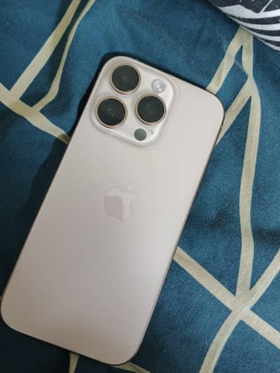 Apple iPhone 16 Pro JV