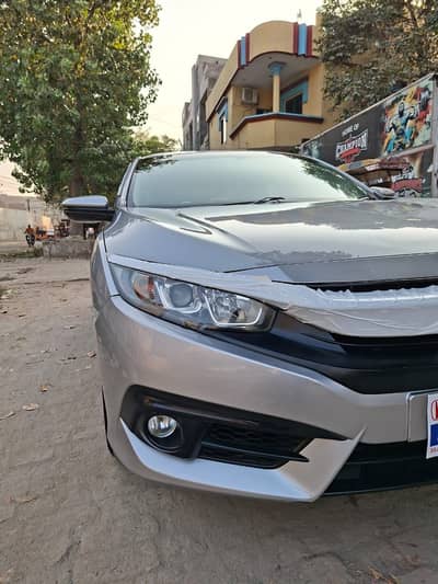 Honda Civic 2017 oriel ( +92 3238995587 )