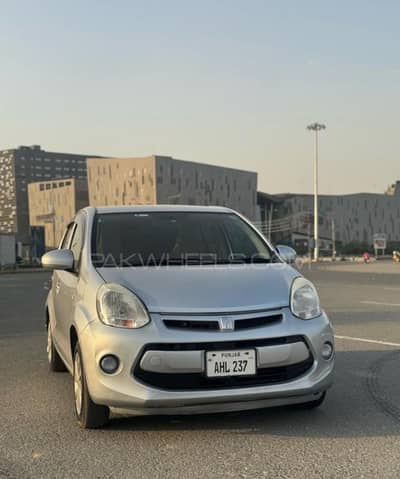 Toyota Passo 2015