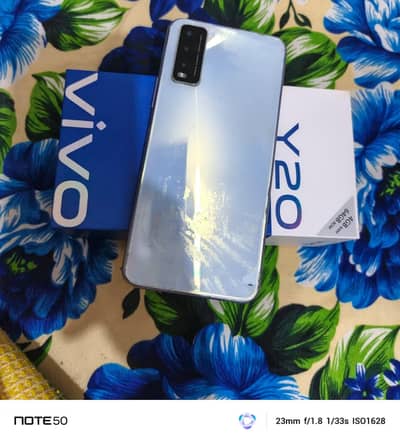 Vivo Y20 with box 4/64 gb home used mobile