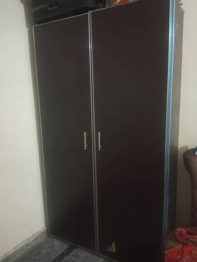 Wardrobe Almari New Condition