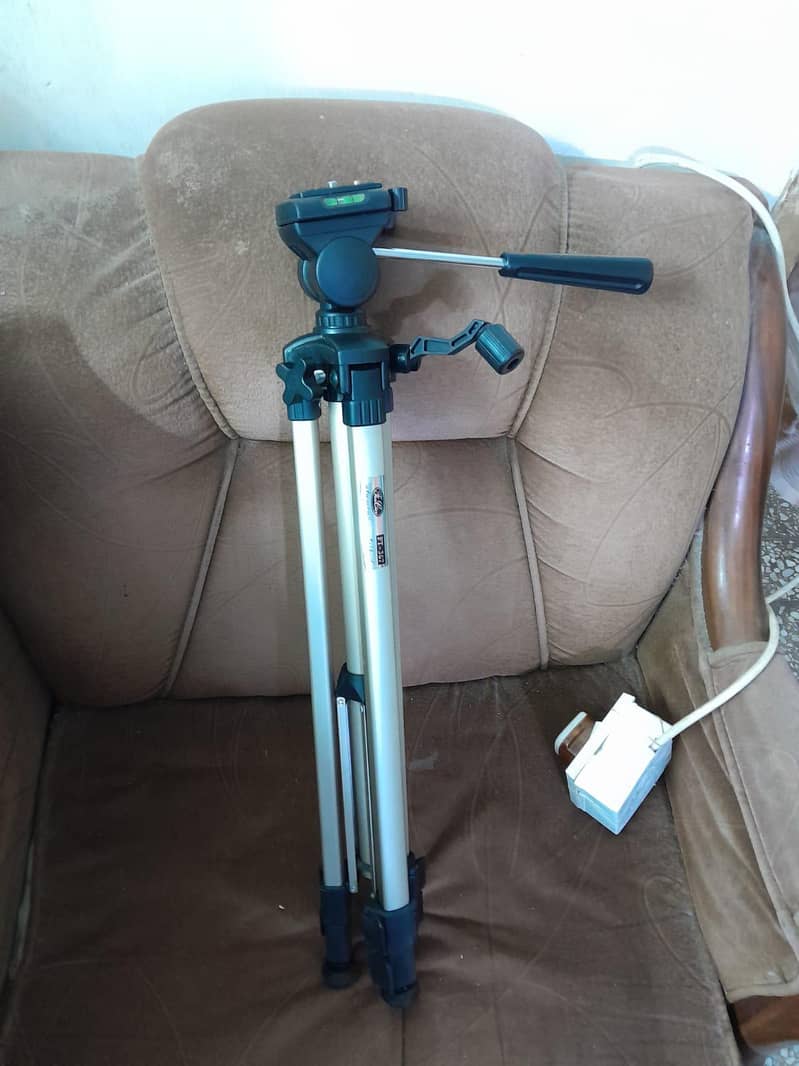 Camera Tripod Stand 8