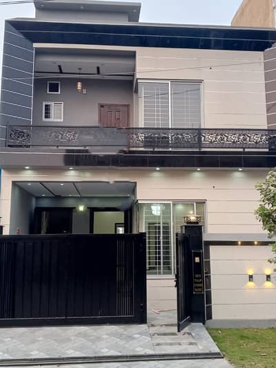 5 Marla Brand New House - Tulip Extension Block - Urgent Sale