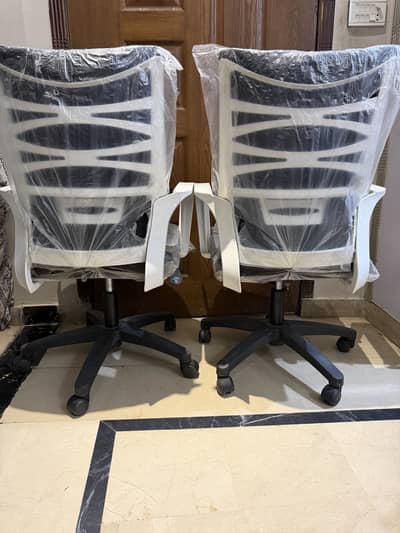 2 Brand New Ergonomic Mesh Office Chairs | Hydraulic Revolving Chairs