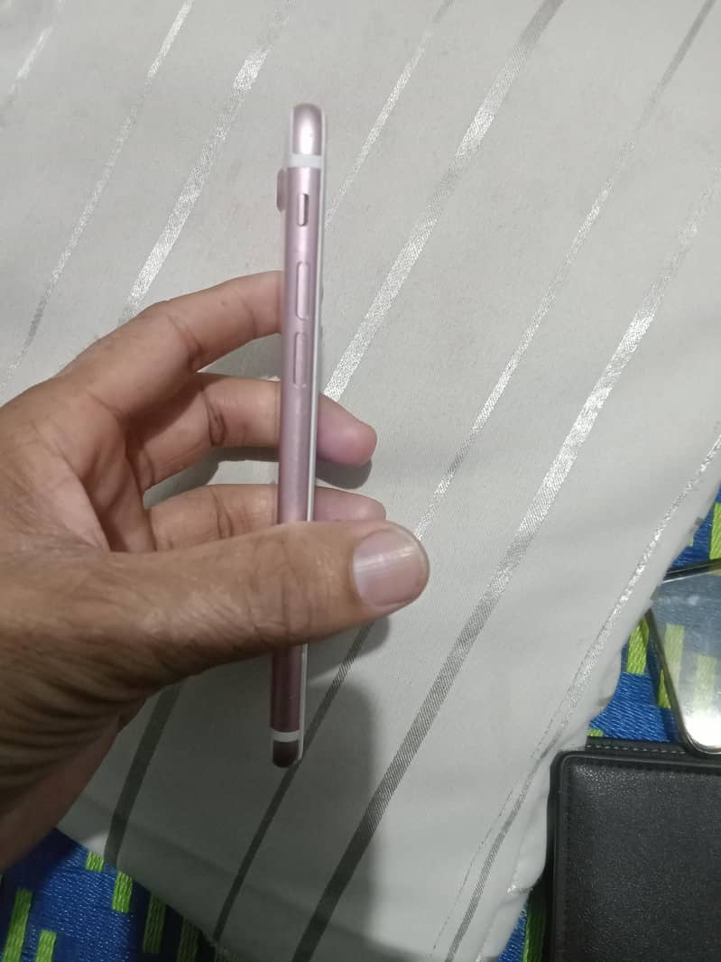 iphone 7 4